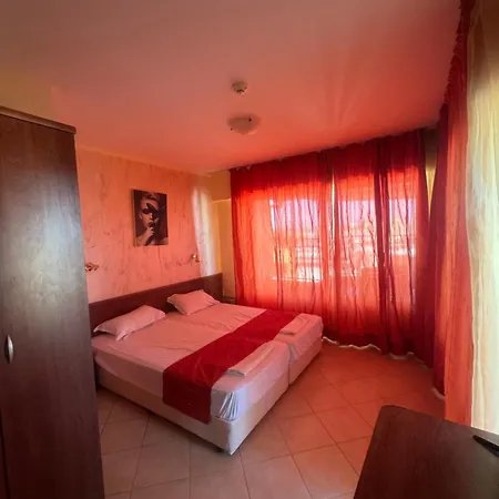 Bhm Hotel
